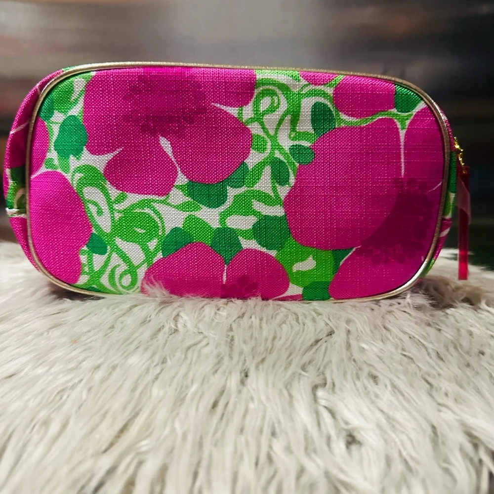 Lilly Pulitzer✨🩷💚Pink and Green Floral Cosmetic Bag - Picture 2 of 4